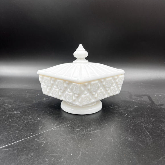 Westmoreland Milk Glass Buttons and Bows Lidded Candy Dish